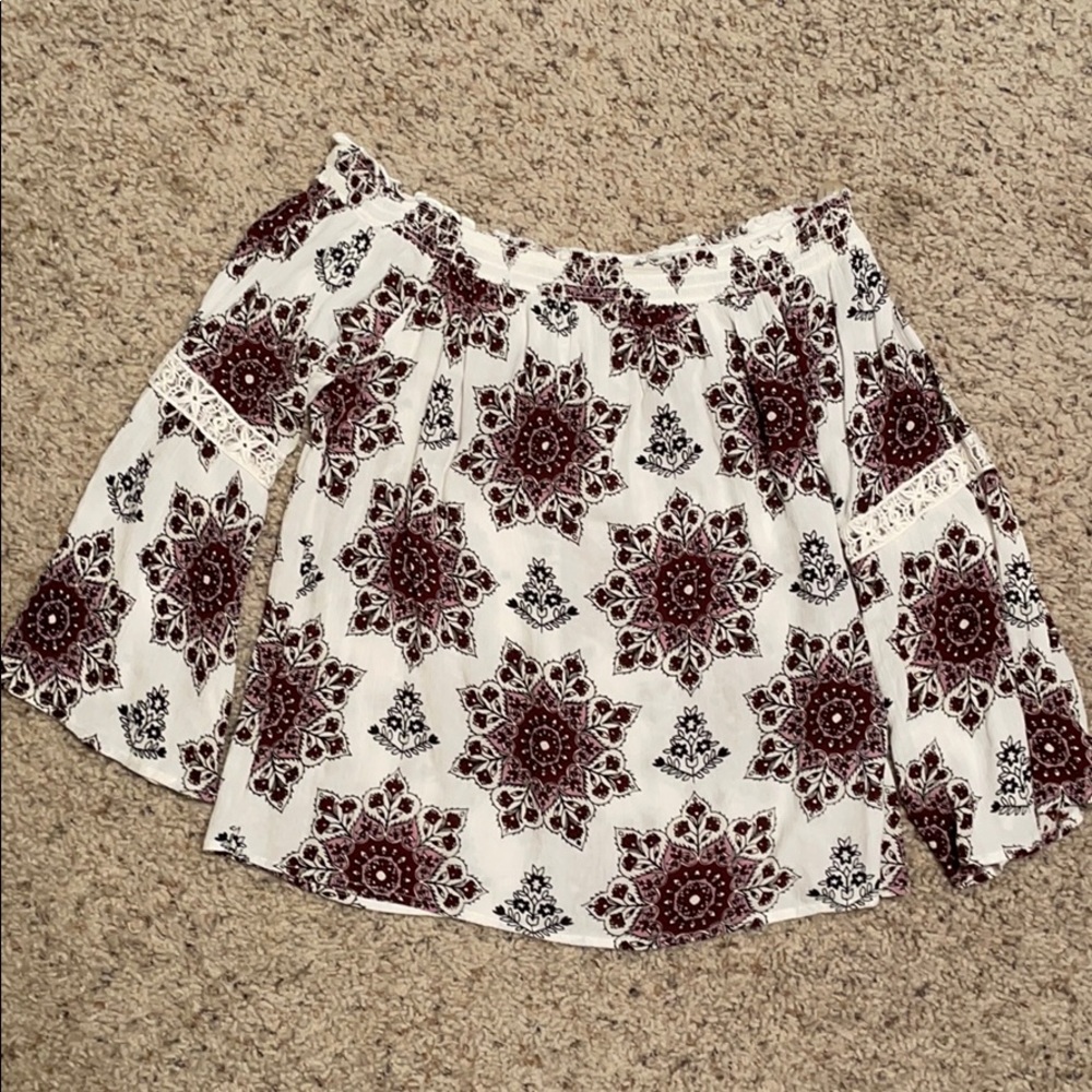 Dizzy Lissy Floral Off-the-shoulder Top
